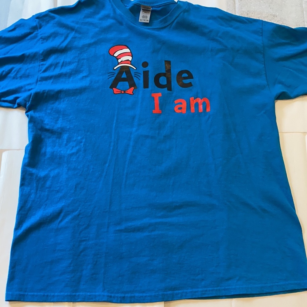 Aide I Am Dr. Seuss Theme Costume Tee Shirt XL